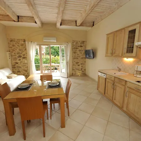 Nikae By Interhome *