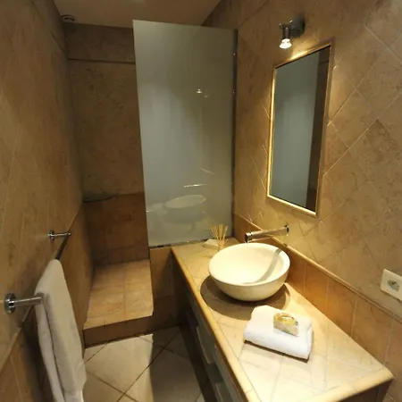 Nikae By Interhome *